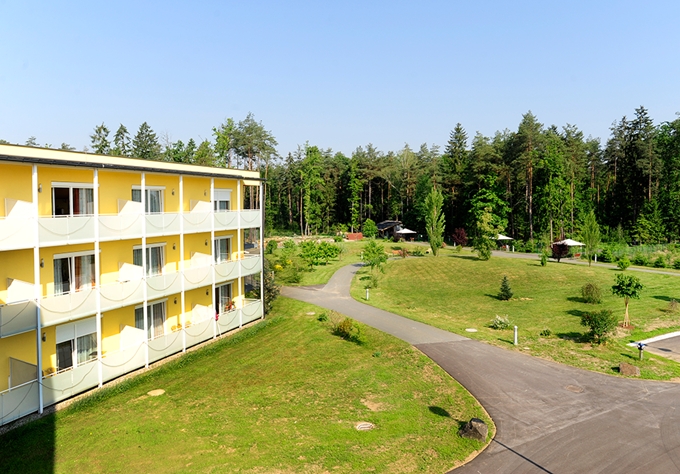 Das Seniorenwohnheim in Graz Umgebung inmitten einer Waldidylle